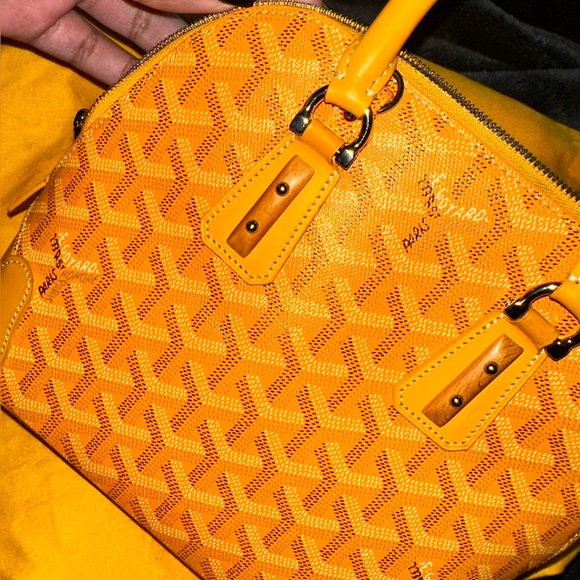 Goyard Handbags - Goyard mini vendome